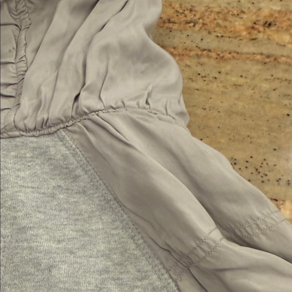 Lululemon Special Edition hooded ruched Warm Up Hooded Jacket Gray 4 RARE - Picture 13 of 13